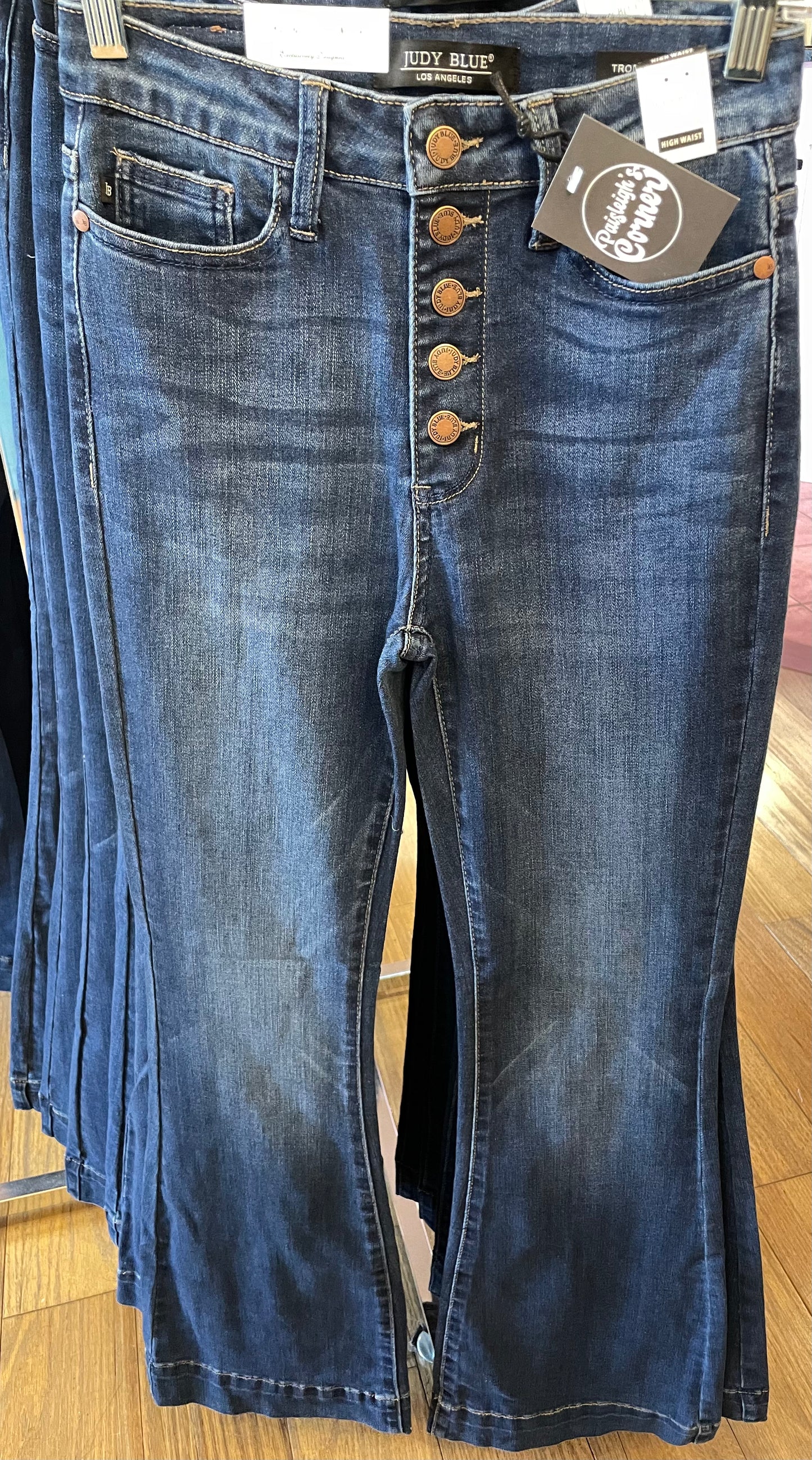 JUDY BLUE BUTTON FLY FLARES
